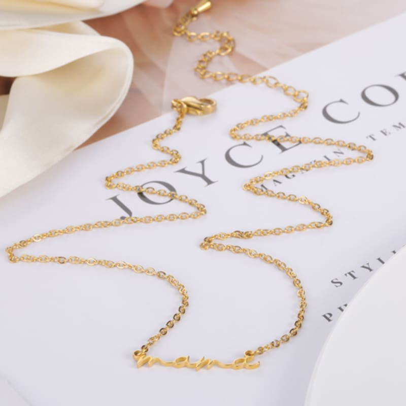 Eterno Amor Necklace