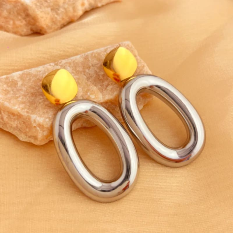 Elegante Retro Earrings
