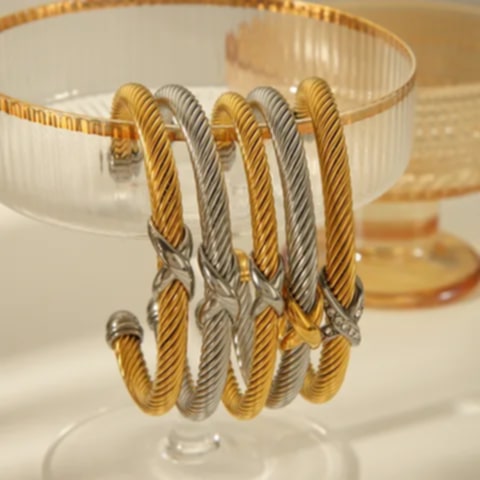Rhea Bracelet