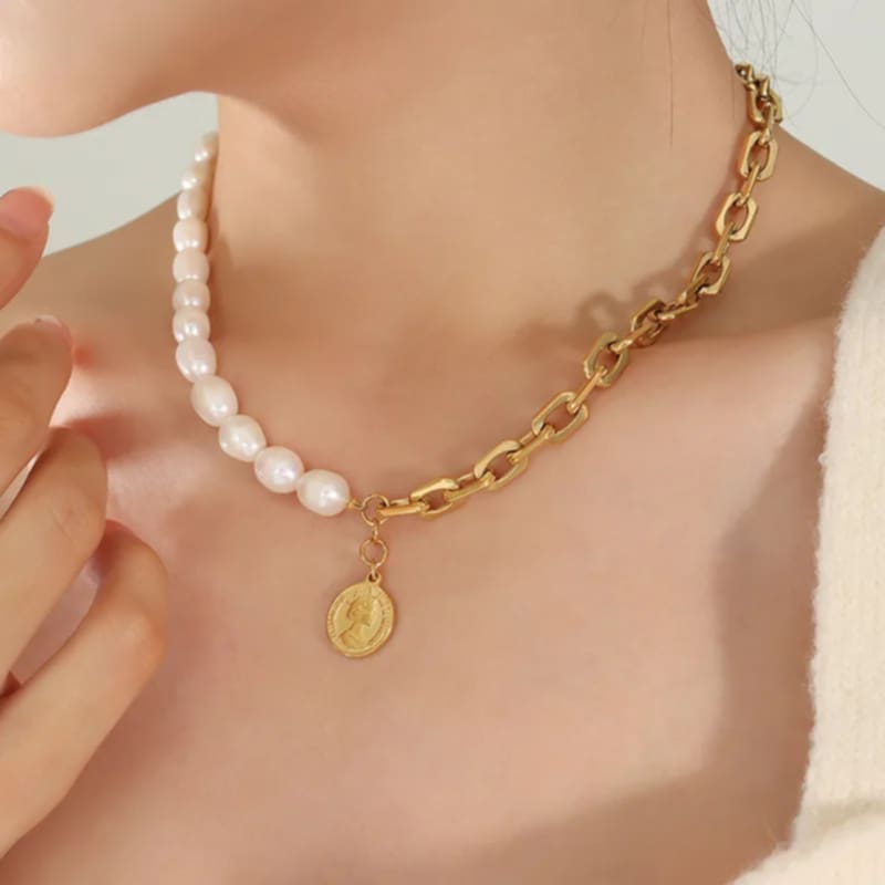 Perlas De Elizabeth Necklace