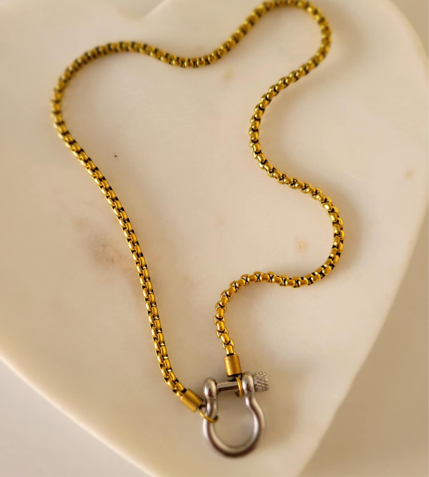 Two-Toned Herradura Necklace