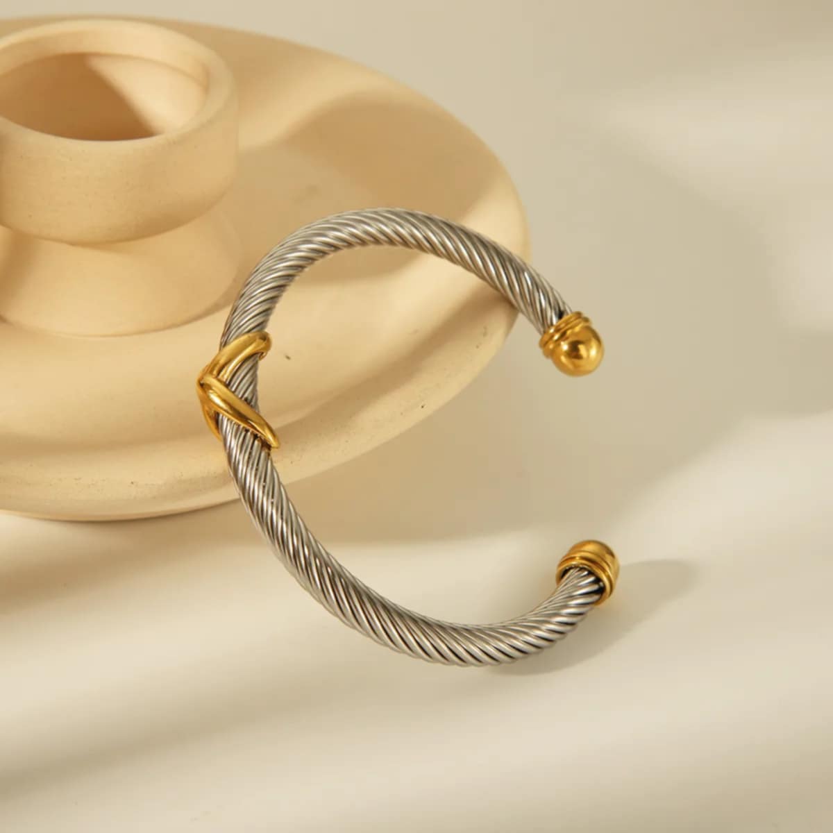 Rhea Bracelet