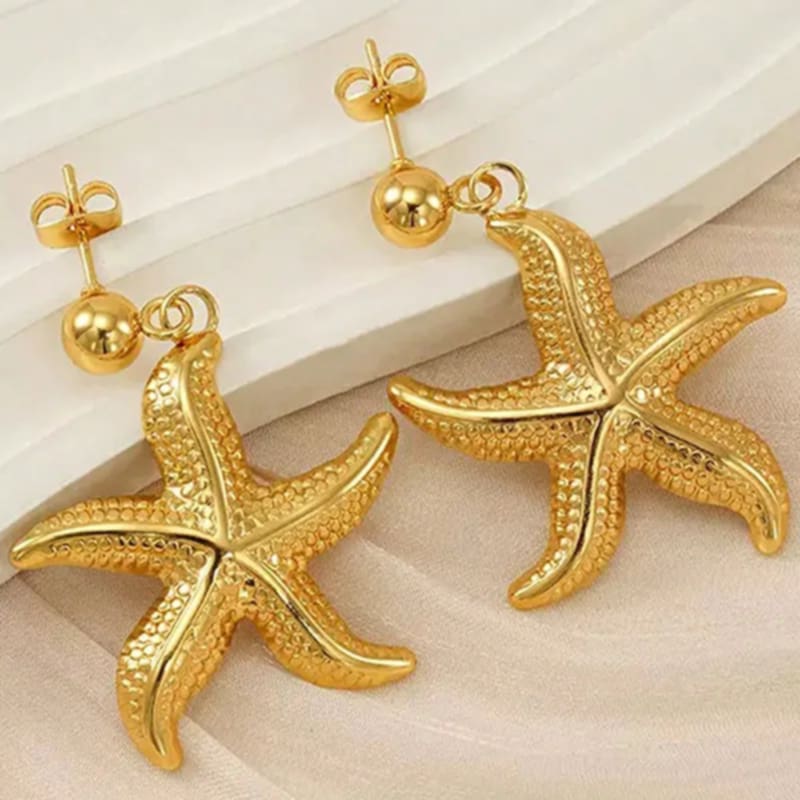 Estrella Dorada Earrings