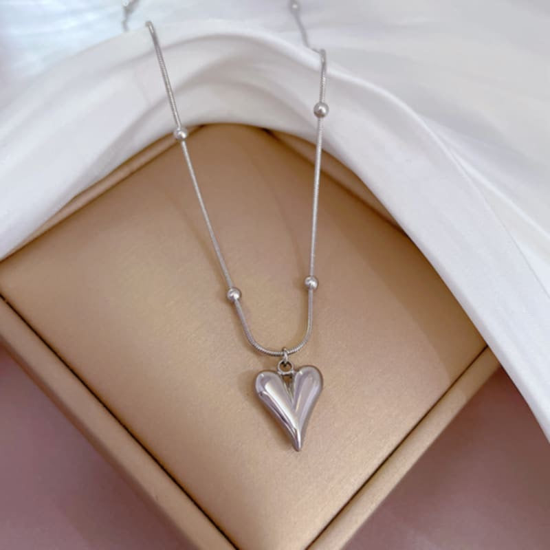 De Amor Necklace