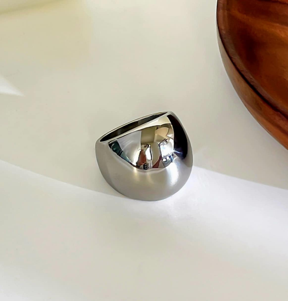 Sabine Ring