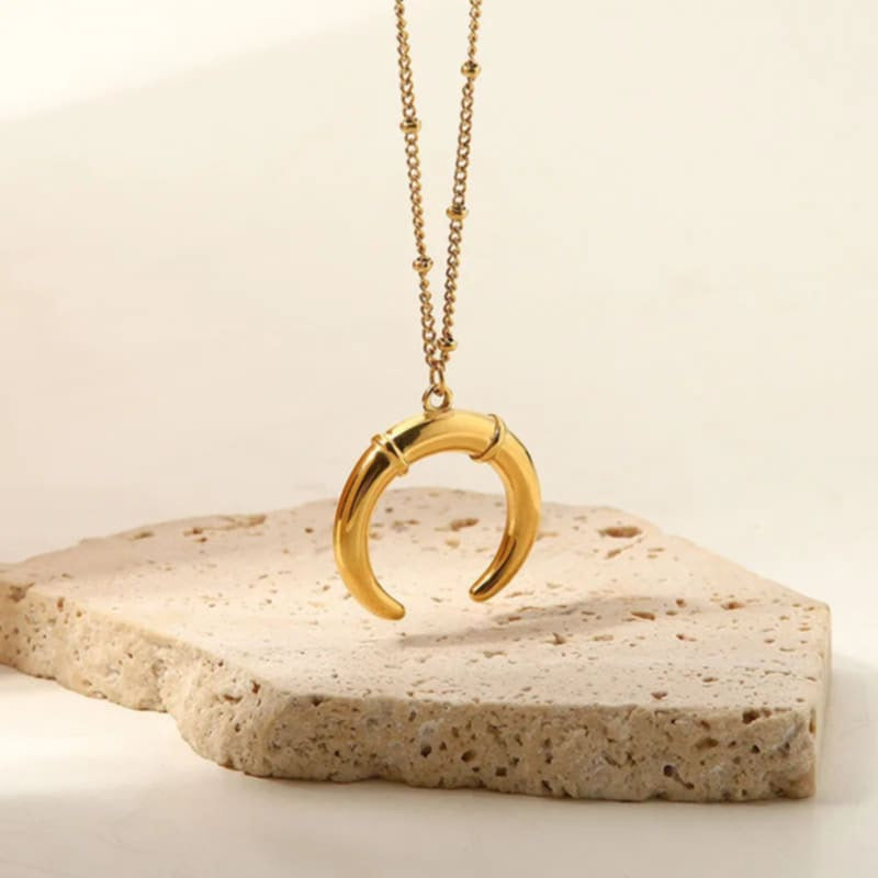 Luna Necklace