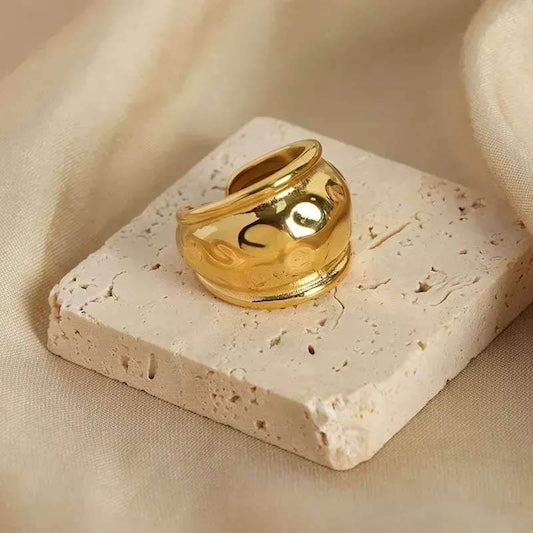 Iza Ring