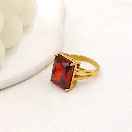 Lucy Ring