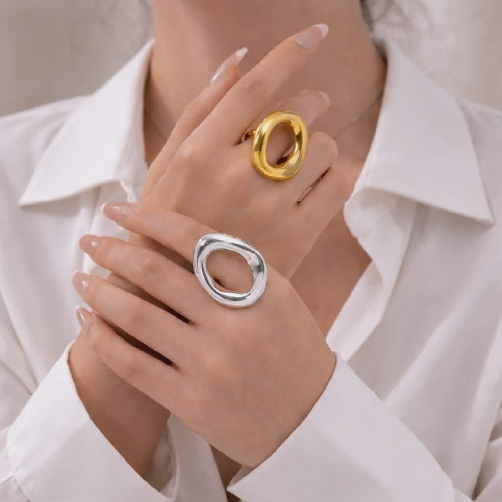 Nia Ring